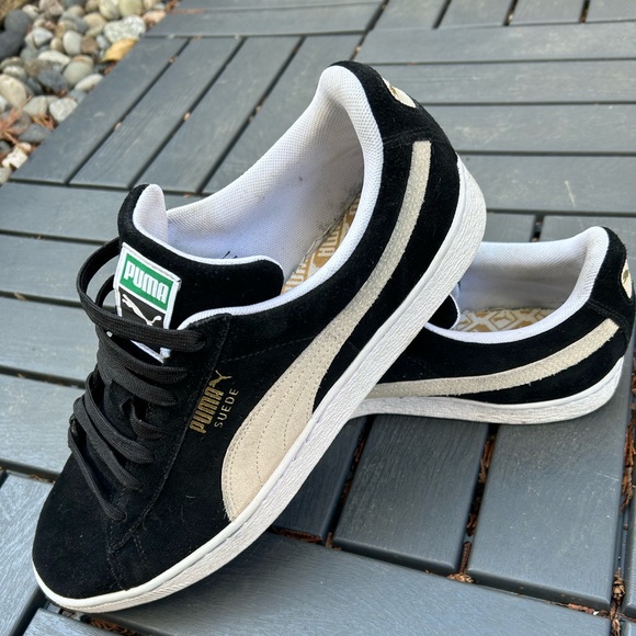 Classic men’s black & cream Puma Suedes size 12US - Picture 5 of 9